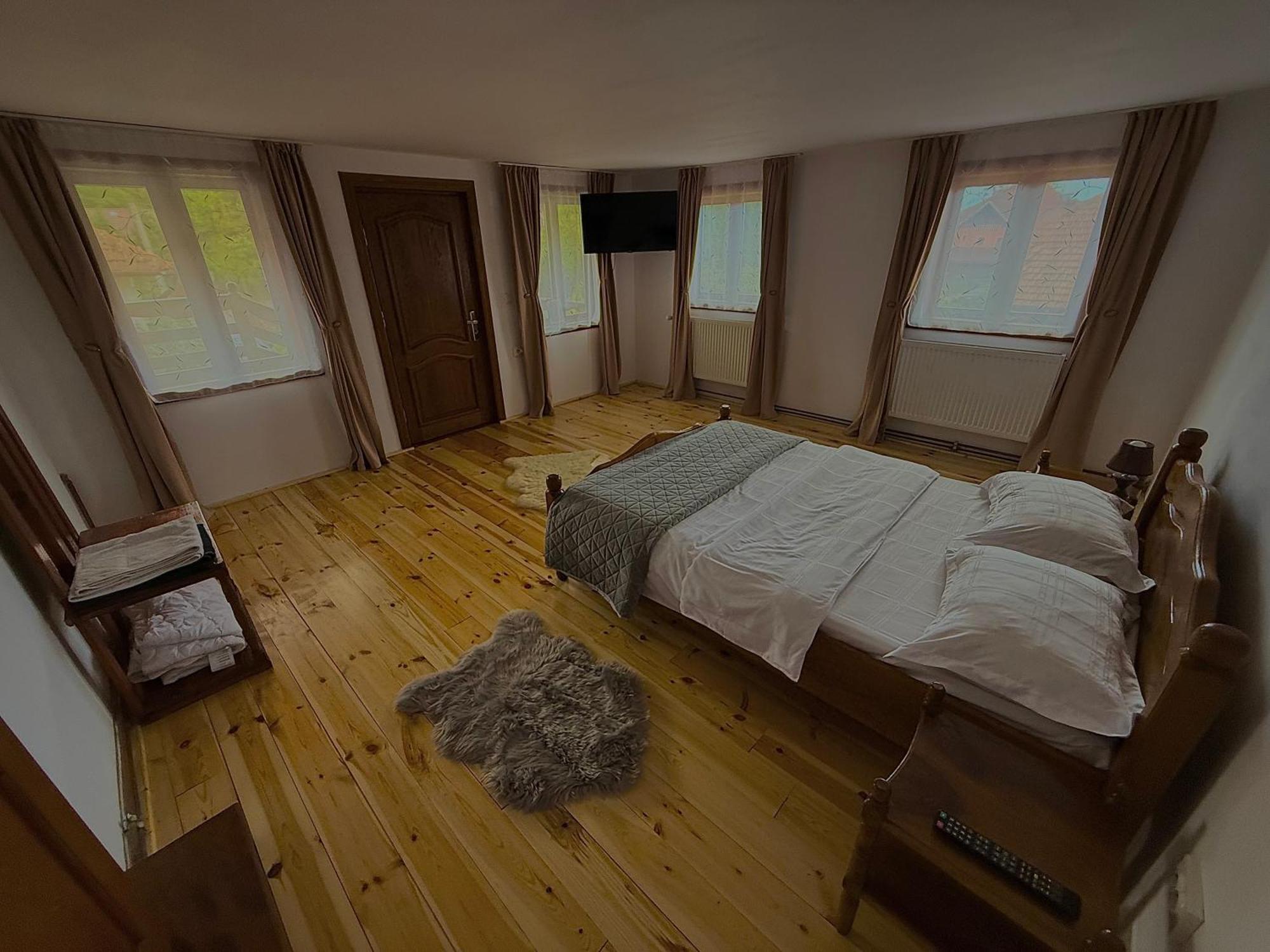 Casa De Vacanta Motata โนวาชิ-สเตรยนี ภายนอก รูปภาพ